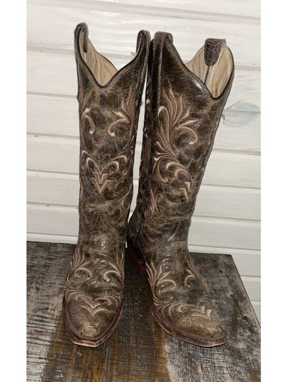 Circle G Womens Size 7 M Distressed Brown Leather Cowboy Western Boots